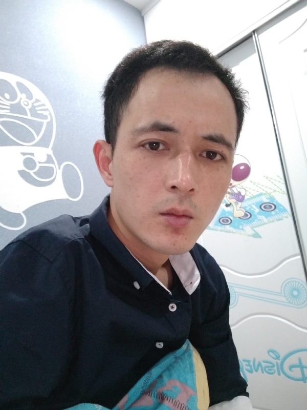 容晨的第一张照片--金门征婚网