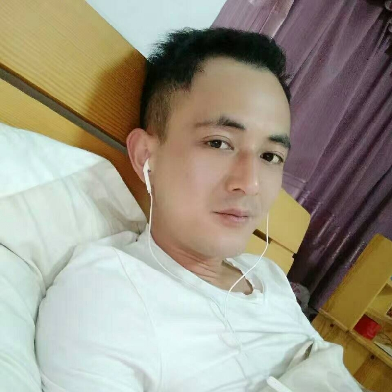 容晨的第二张照片--金门征婚网