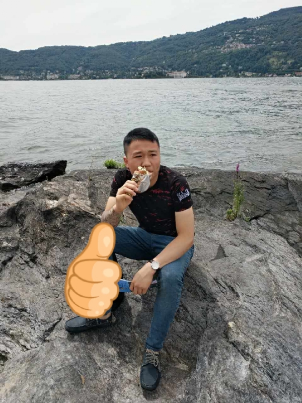 绚烂背后的平淡的第一张照片--金门征婚网