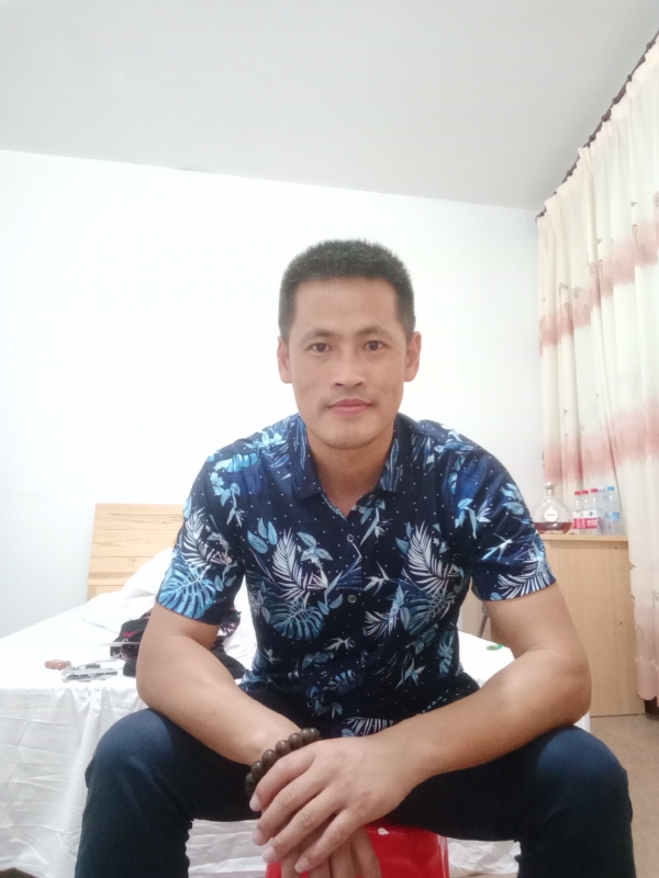 风雨夜归人的第二张照片--金门征婚网