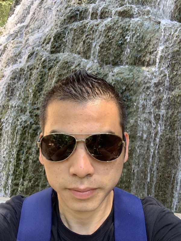 高兴的第二张照片--金门征婚网