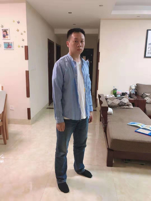以勒的第一张照片--金门征婚网