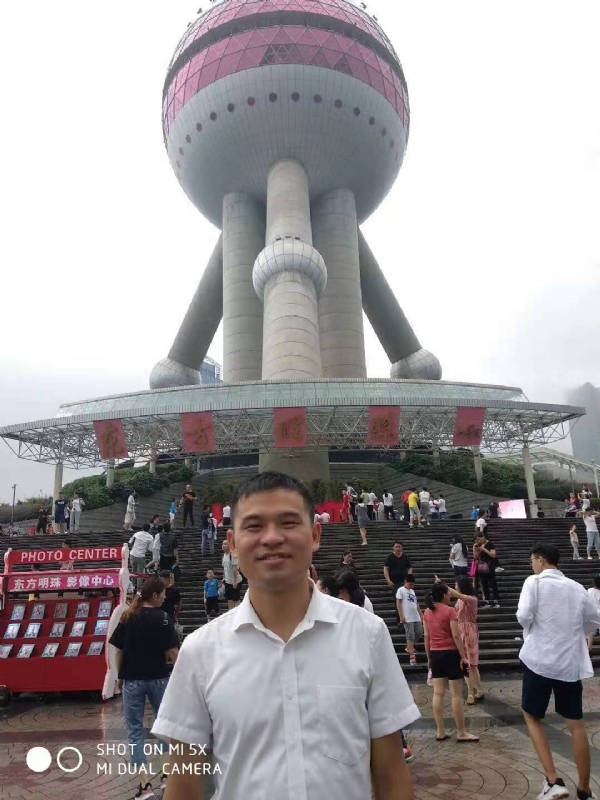小猫吃老鼠的第一张照片--金门征婚网