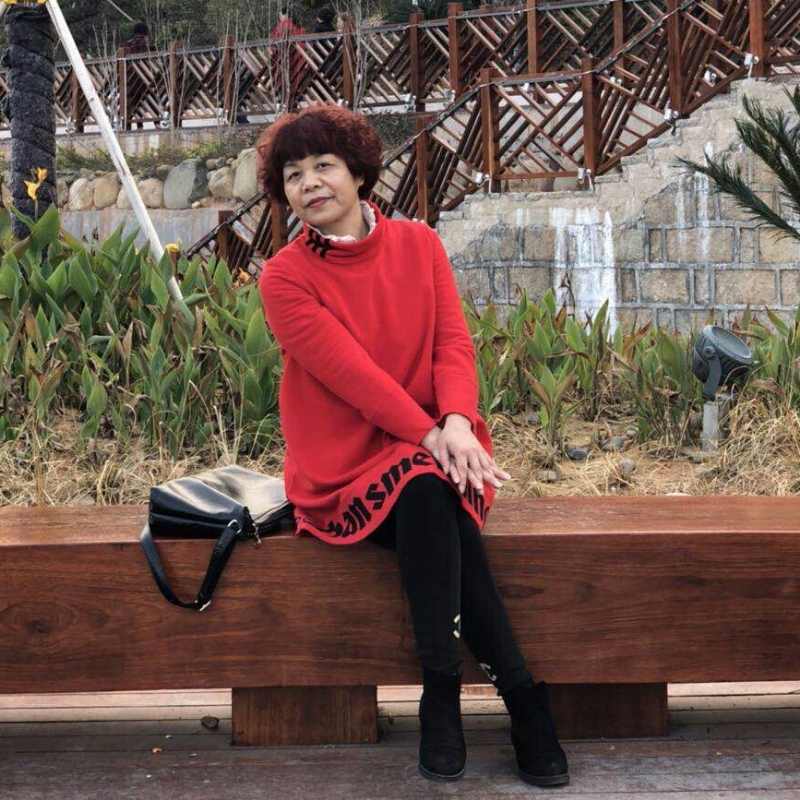 诗琴画意的第一张照片--金门征婚网