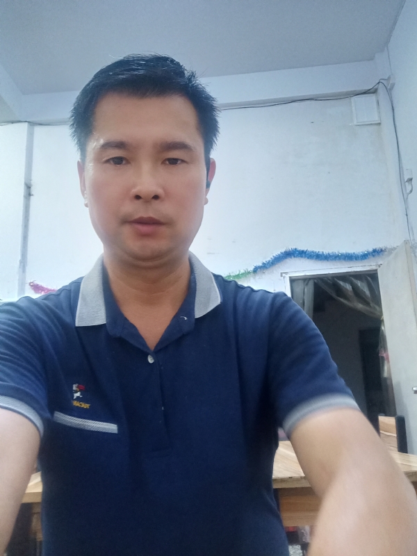 我是自强不息的第一张照片--金门征婚网