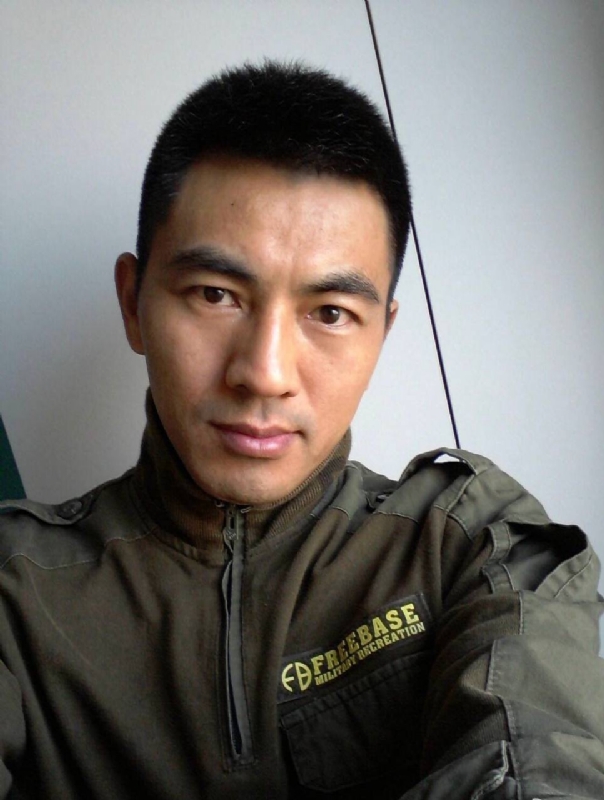 鐵血柔情的第二张照片--金门征婚网