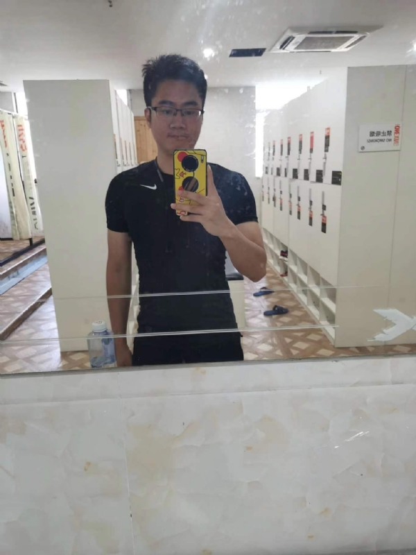 习惯发呆的第一张照片--金门征婚网