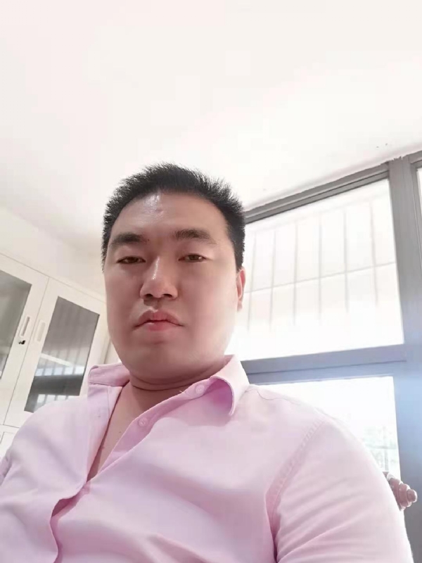 命运的打拼的第一张照片--金门征婚网