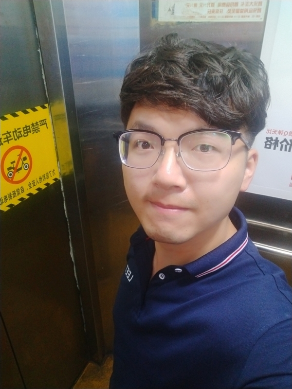 H先生的第二张照片--金门征婚网