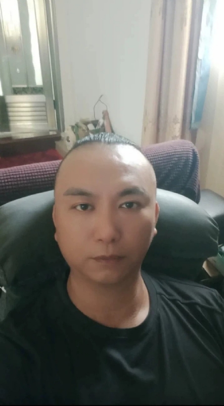 施逸森的第一张照片--金门征婚网