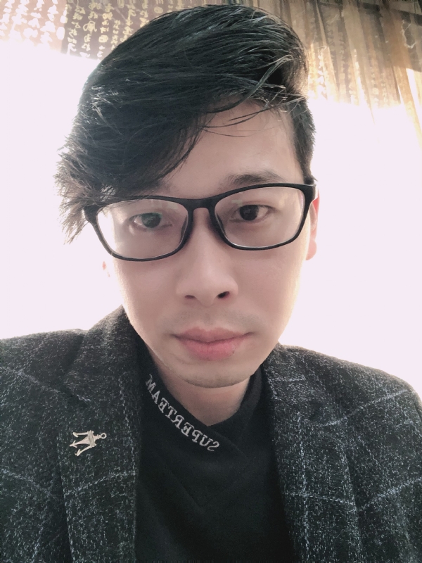 在等一个人的第一张照片--金门征婚网