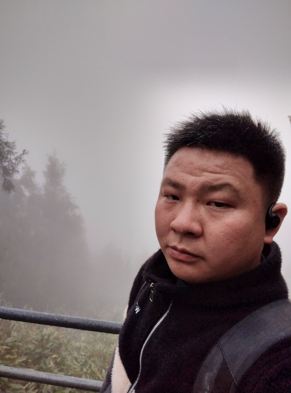 何何何的第一张照片--金门征婚网
