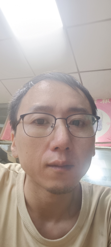 想胖的瘦子的第一张照片--金门征婚网